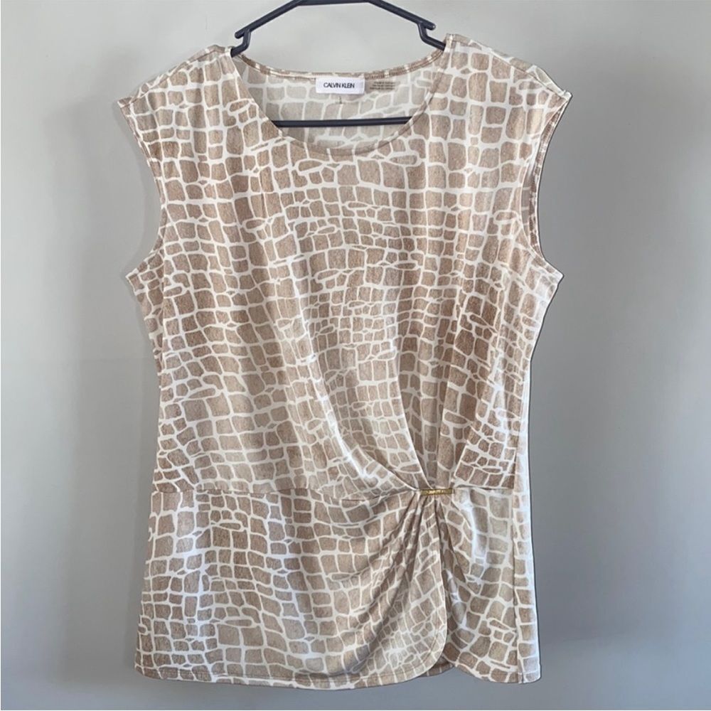 Calvin Klein Animal Print Top Size Large